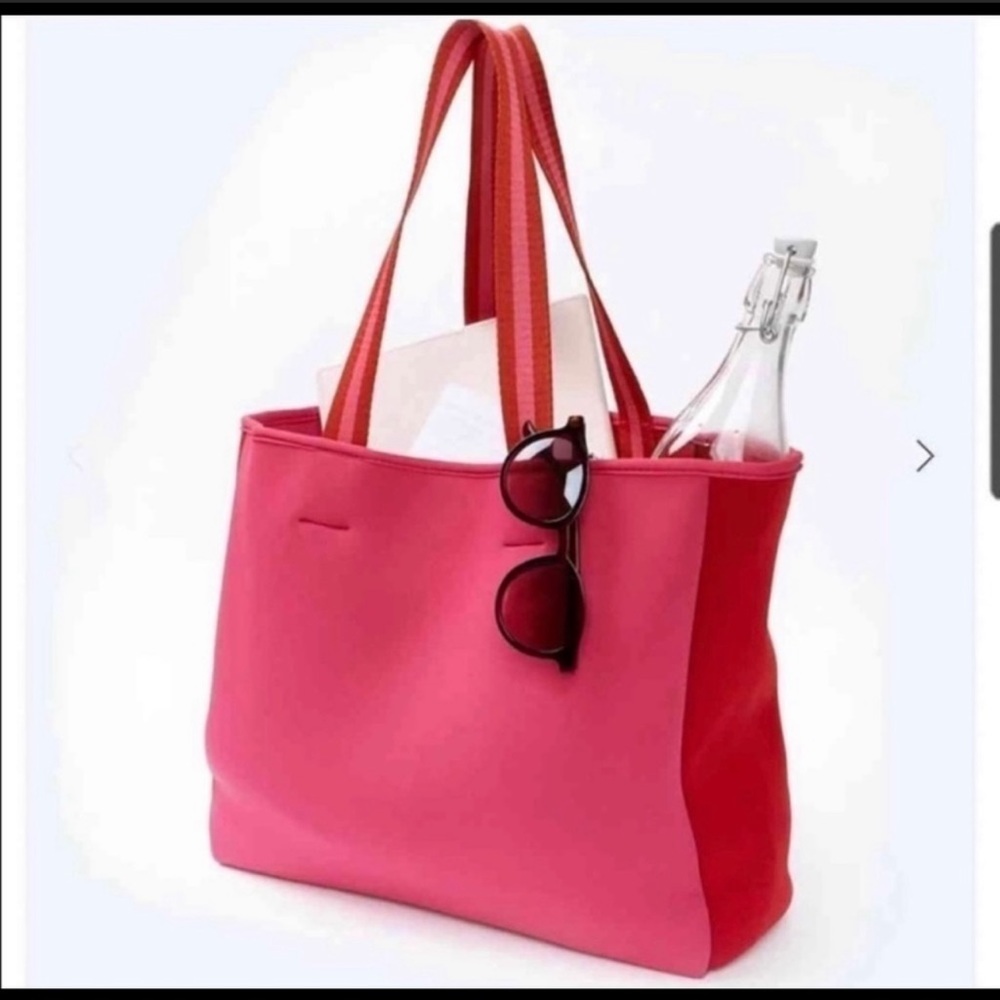 NWT Summersalt Neoprene Tote